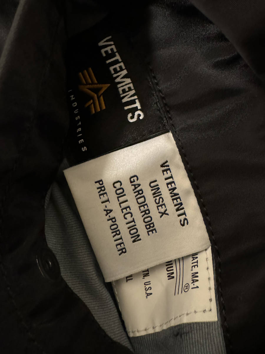 VETEMENTS / DOUBLE ZIP BOMBER / 23SS / Size M / ヴェトモン VETEMENTS / DOUBLE ZIP BOMBER / 23SS / Size M / ヴェトモン