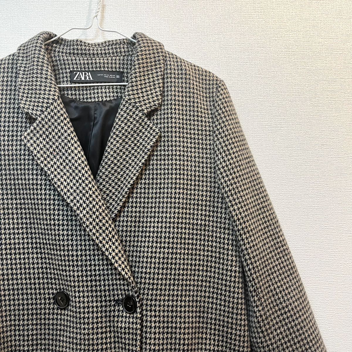 美品】ZARA(ザラ) 千鳥チェック柄 ダブルボタンチェスターコート 美品】ZARA(ザラ) 千鳥チェック柄 ダブルボタンチェスターコート