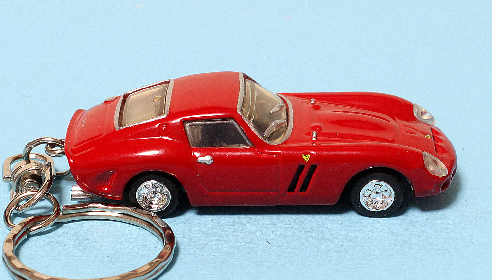 ★☆FERRARI☆フェラーリ 250 GTO☆ミニカー☆キーホルダー・アクセサリー☆★_画像2