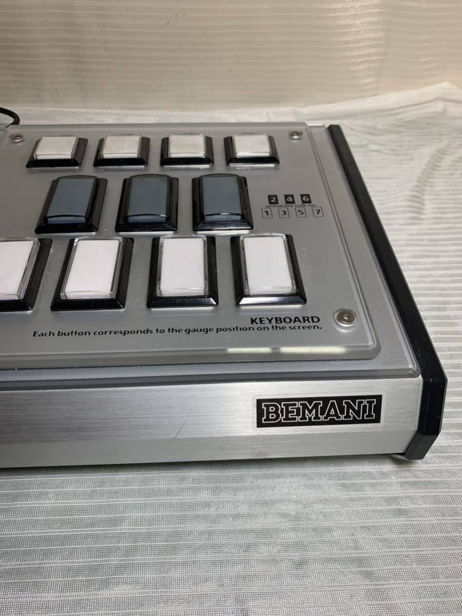 KONAMI beatmania IIDX 専用コントローラ BF001 コントローラー コナミ ターンテーブル 7鍵盤 ファンクションボタン4個 Y5_画像3