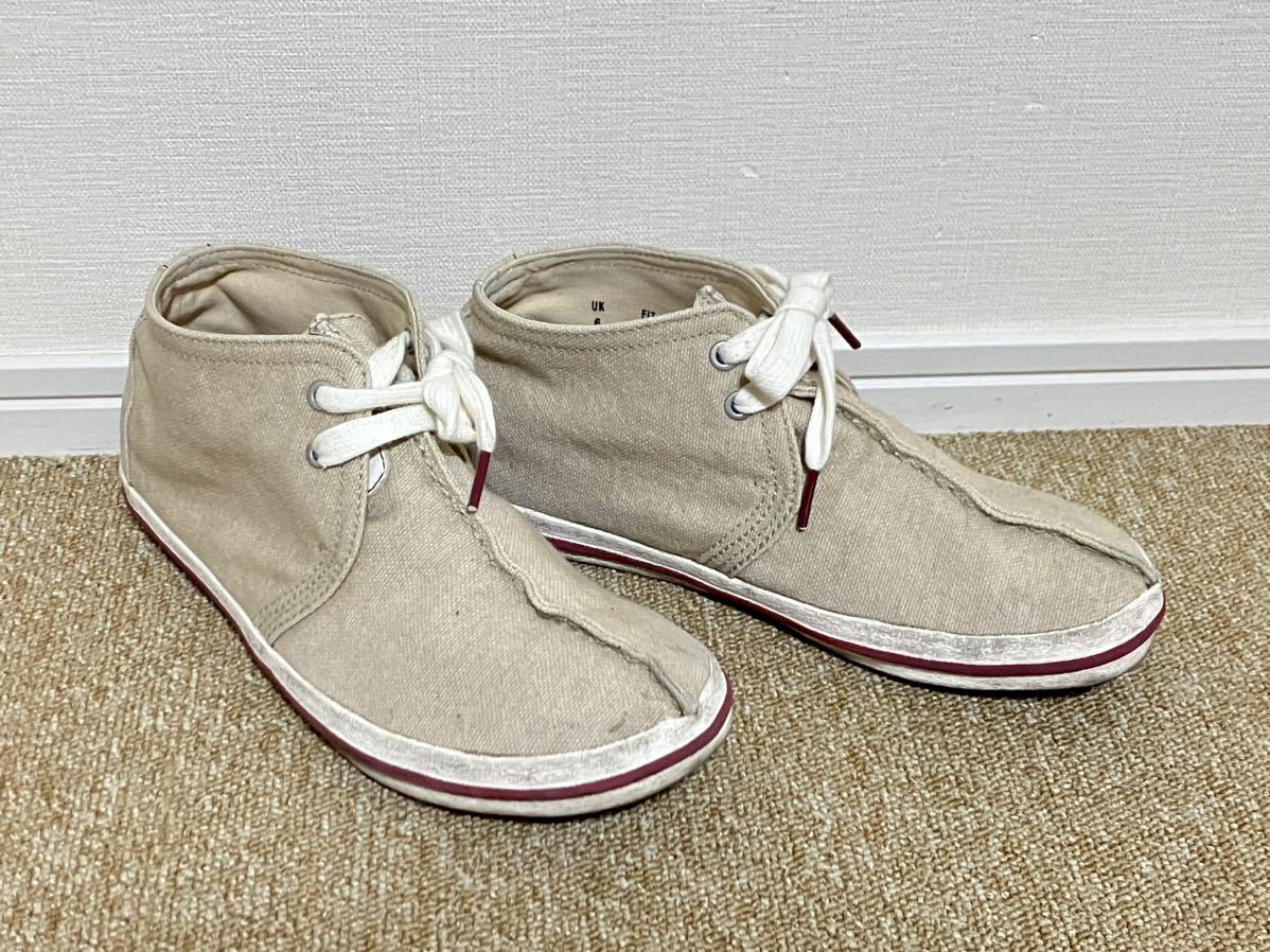 G439☆送料無料☆Clarks/クラークス『ORIGINAL』中古ハイカットスニーカー サイズ:UK6:約24.0CM～25.0CM(アウトソール 26.0CM)現状品_画像2