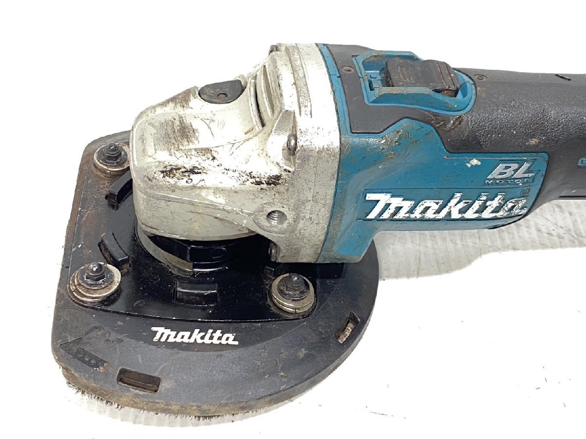 ★確認動画有り★ マキタ(Makita) 100ミリ充電式ディスクグラインダ 18V 集じんカバー付 バッテリ・充電器・ケース別売 GA412D J1120-4_画像2