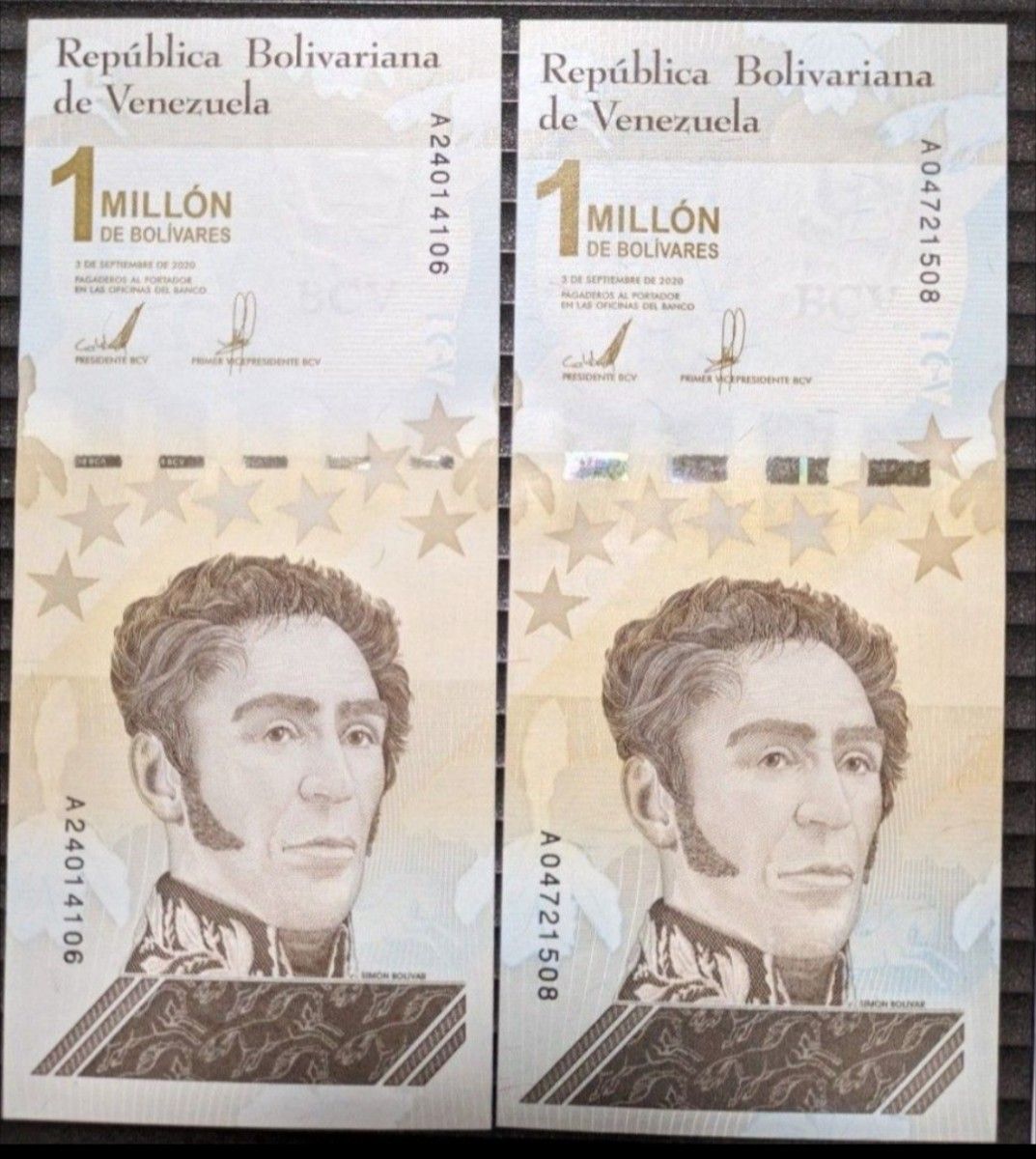 【超希少】ベネズエラ　A番　2種類　未使用　未流通　ピン札　100万ボリバル　紙幣　レア