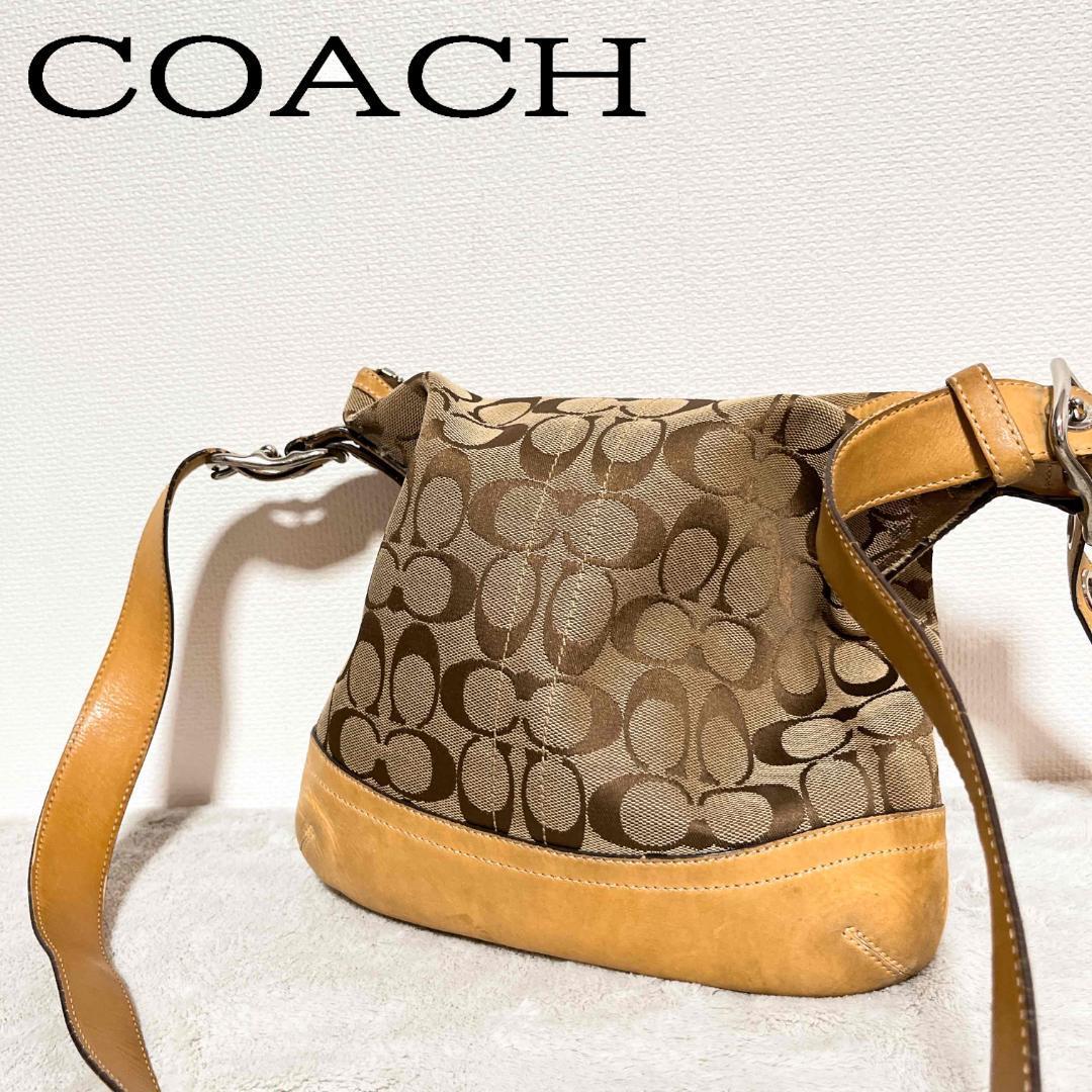 美品COACH コーチショルダーバッグハンドバッグ ブラウンシグネチャー