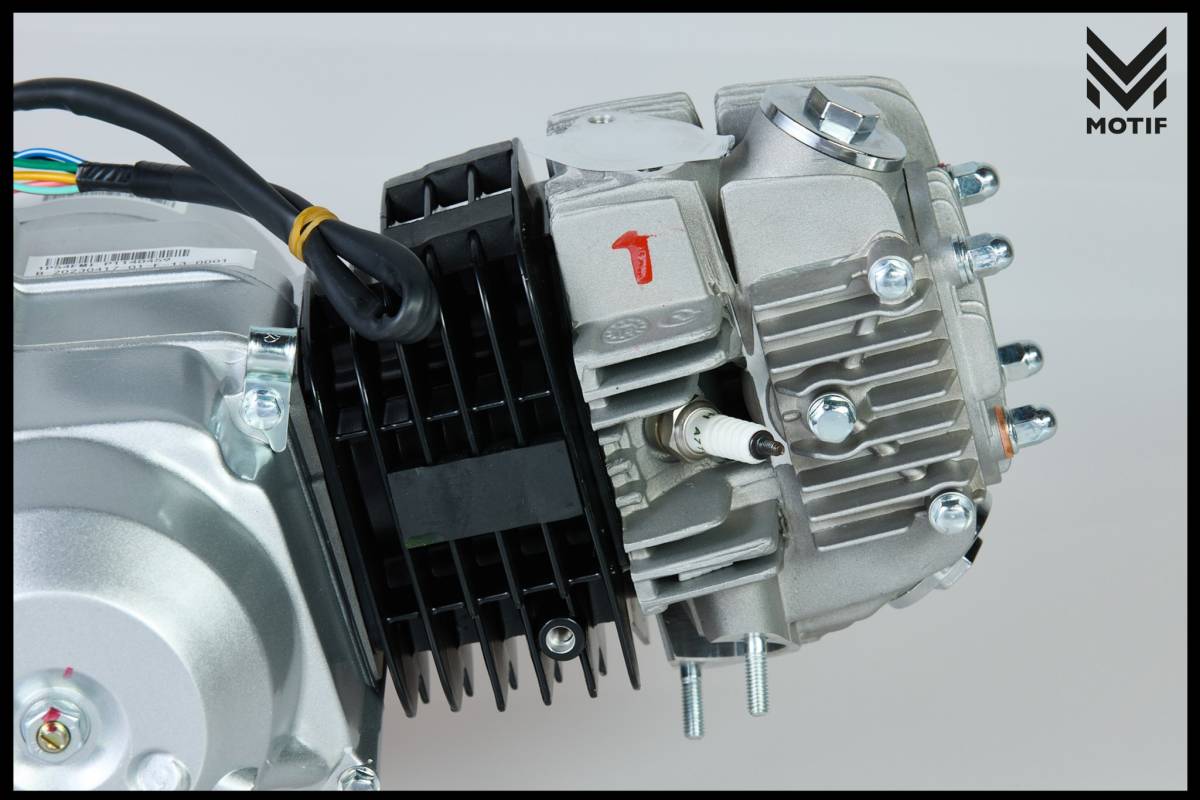 【 125CC LIFAN 製 】セミオートクラッチエンジン メインハーネス キャブレター CDI 付属【新品未使用】キック始動 カブ ATVに リーファン_画像5