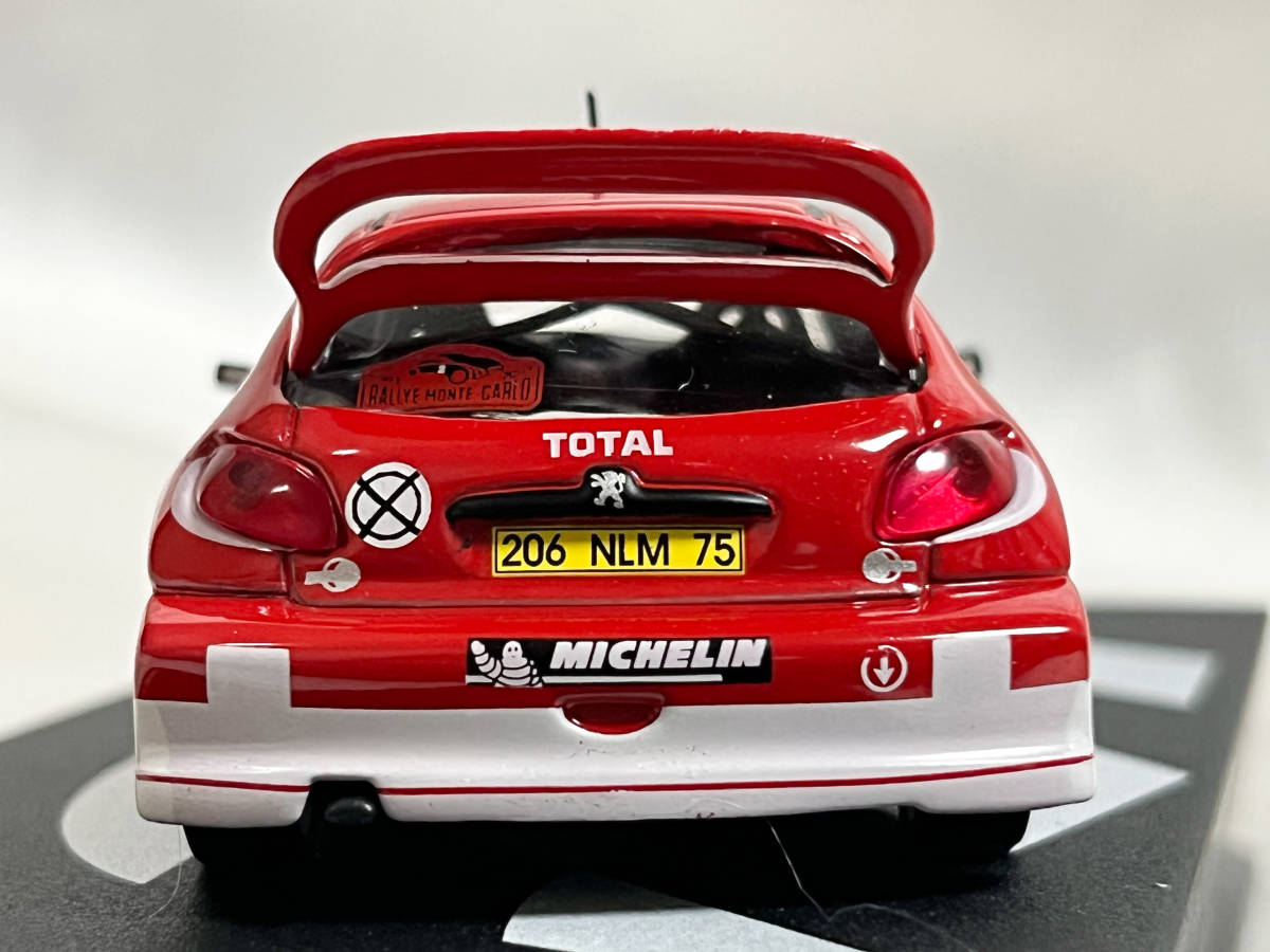 ケースヒビあり ラリーカーコレクション 1/43 プジョー 206 WRC 2003 ラリー・モンテカルロ 優勝 リチャード・バーンズ_画像5