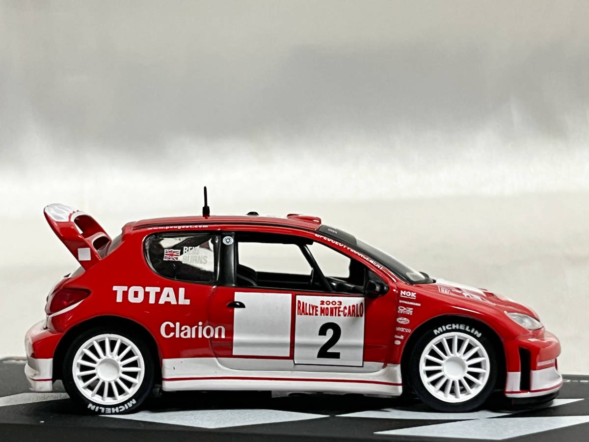 ケースヒビあり ラリーカーコレクション 1/43 プジョー 206 WRC 2003 ラリー・モンテカルロ 優勝 リチャード・バーンズ_画像3