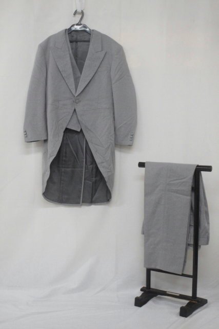 . costume liquidation goods 435 for man formal suit (mo- person g coat )AB8 gray ( used )