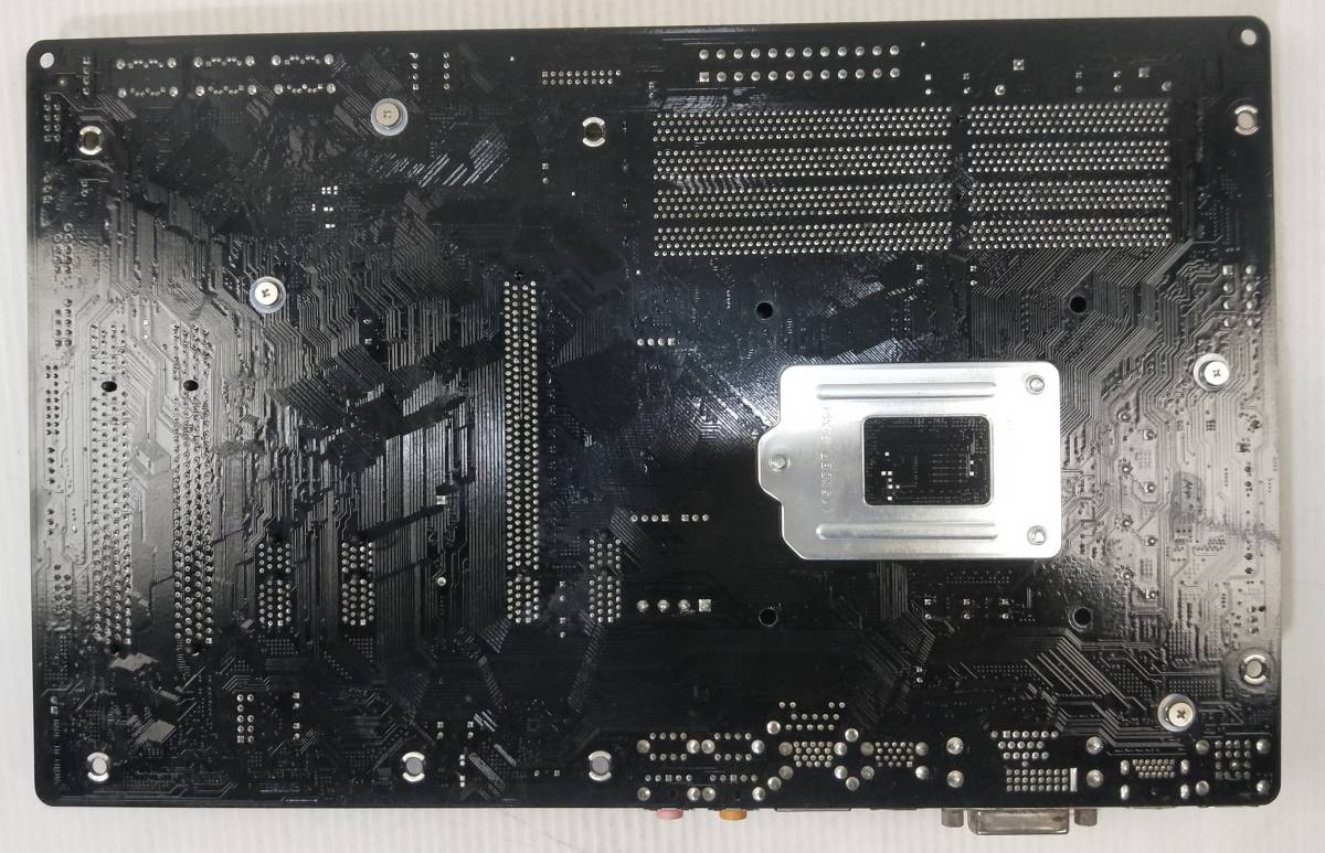 【中古パーツ】BIOS確認のみ、ASROCK H97 PRO4 マザーボード ＩＯパネル LGA1150 ■MB4131_画像2