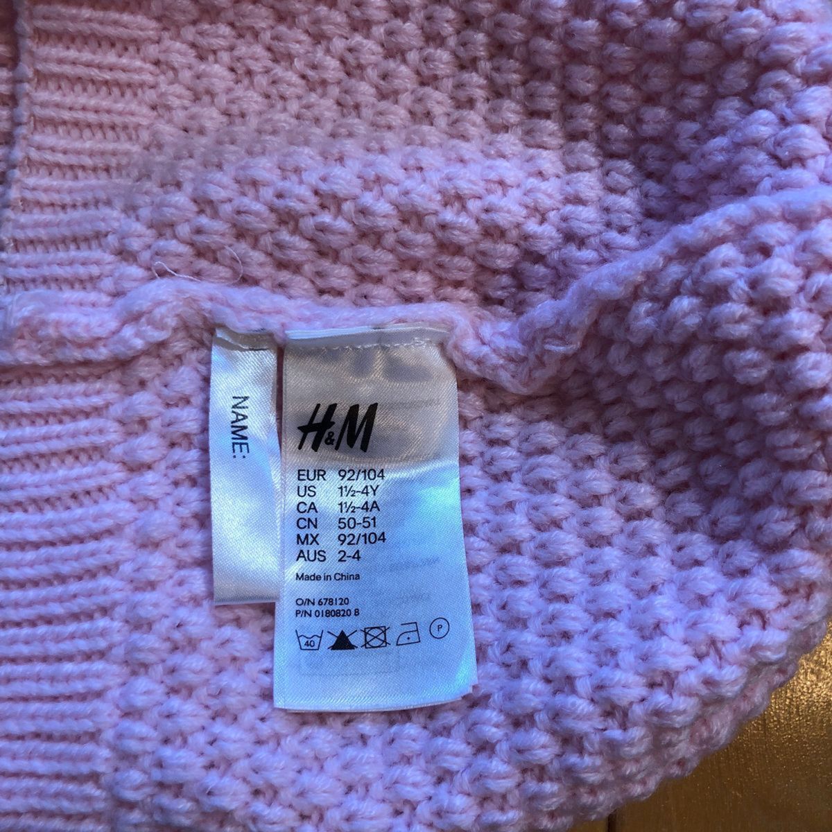 H&M  ニット帽子　ピンク