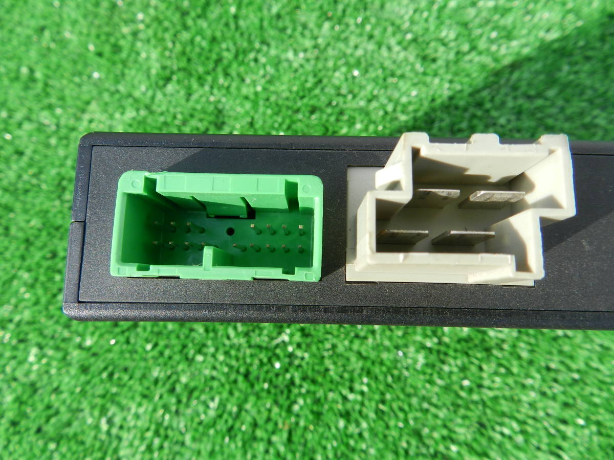  Volvo V70 previous term 8B series 850/V70 front seat power seat module product number :9174906