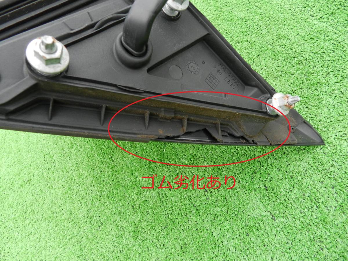  Jaguar S type 2002 year original right door mirror wiring 14ps.@ product number :2R83-17682-BH