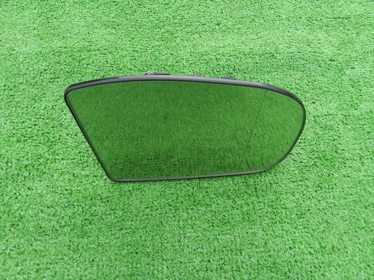  Mercedes Benz C Class /E Class BENZ original right door mirror glass 41-3133-454