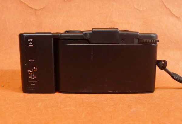 k235 OLYMPUS XA2 A11 ZUIKO 1:3.5 f=35mm コンパクトフィルムカメラ サイズ：約 幅14×高さ6.2×奥行3cm/60_画像9