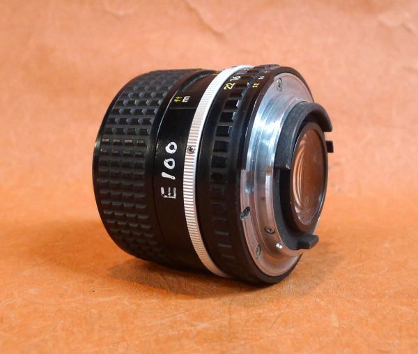 k374 Nikon LENS SERIES E 100ｍｍ 1:2.8 レンズ マニュアルフォーカス サイズ：約 直径5.3×5.8ｃｍ /60_画像6