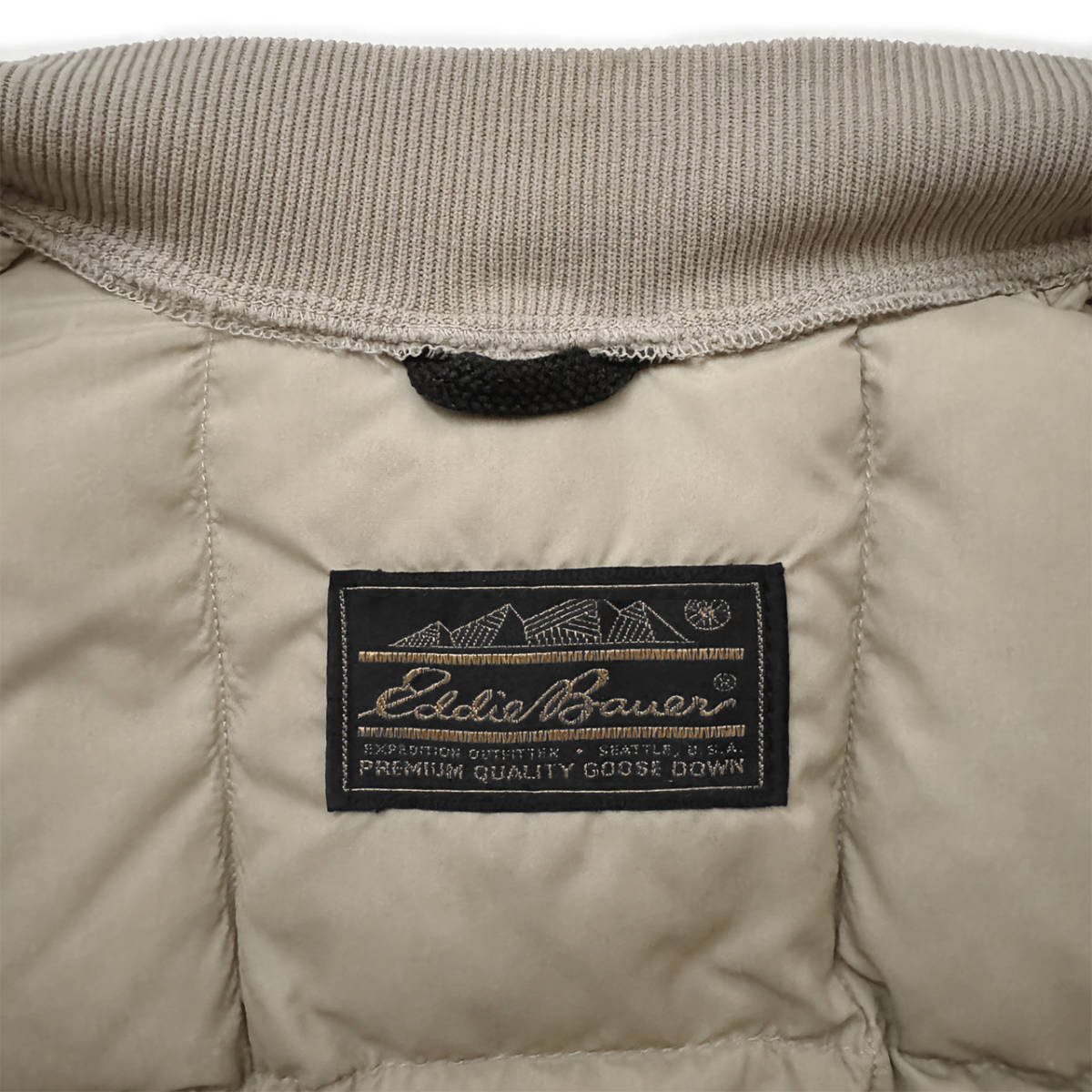 柴田ひかり着用｜80sヴィンテージ Eddie Bauer ダウンベスト（80年代