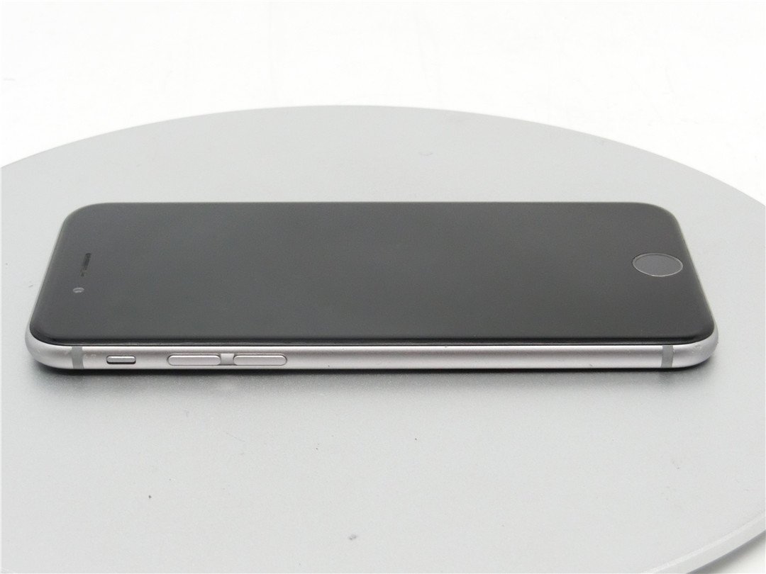 中古品　Apple iPhone 本体 iPhone6　A1586 16GB 　Softbank判定〇　バッテリー92％　　本体のみ　　送料無料_画像3