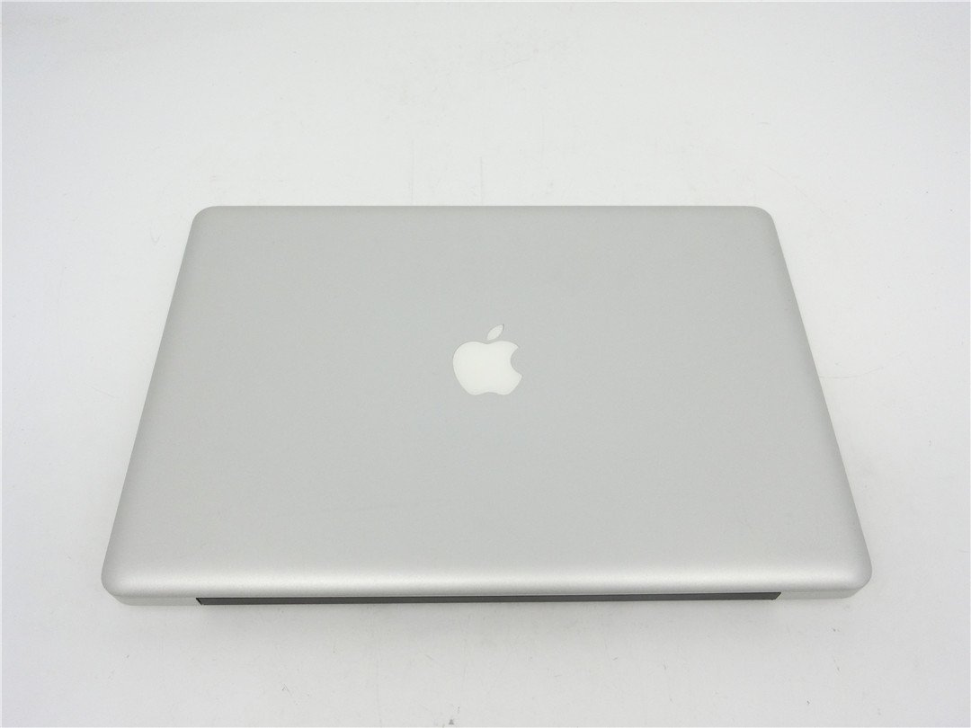 中古　MacBook　Pro　A1286　4GB　バッテリーと本体止めネジ欠品　　　詳細不明　ジャンク品_画像5