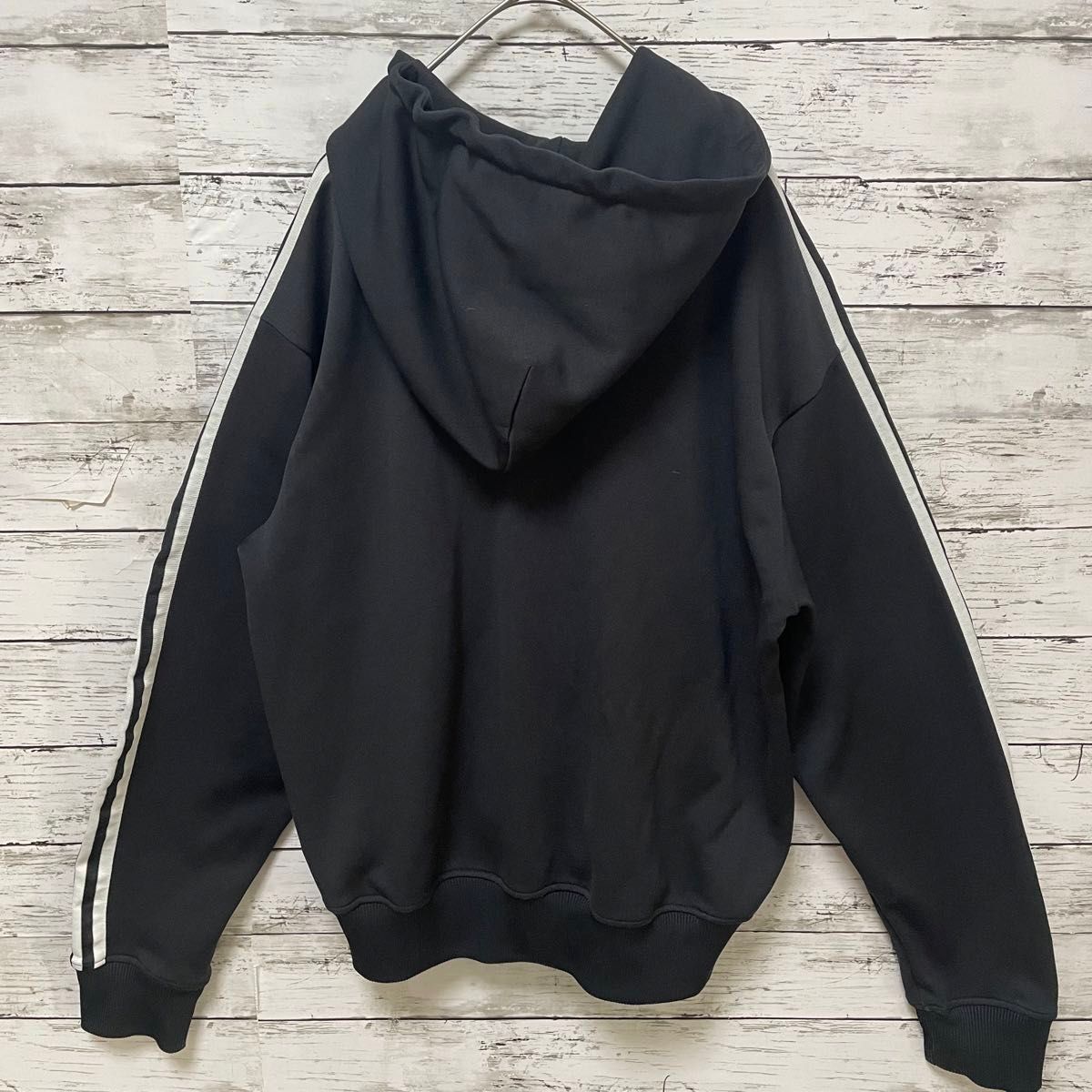 adidas アディダス ジップアップパーカー トレフォイル 三本線 adidas アディダス ジップアップパーカー トレフォイル 三本線