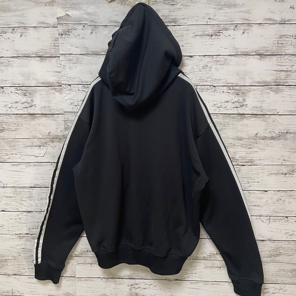 adidas アディダス ジップアップパーカー トレフォイル 三本線 adidas アディダス ジップアップパーカー トレフォイル 三本線