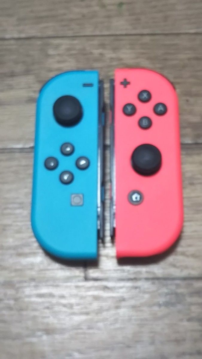 Nintendo Switch  Joy-Con（L）/（R） ネオンレッド/ブルー ニンテンドースイッチ ジョイコン