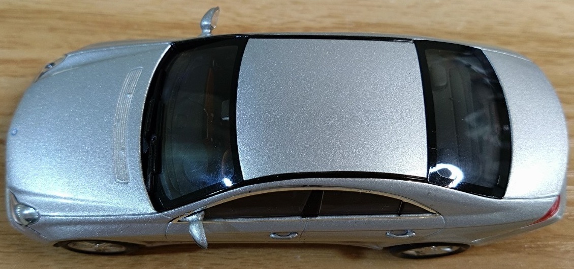 【特注】Ж ミニチャンプス PMA 1/43 メルセデス ベンツ Mercedes Benz CLS 2004 銀 Silver MINICHAMPS ケース&台座付 箱無 Ж Daimler CLA_車両本体+クリアケース+他車台座付(箱無し)