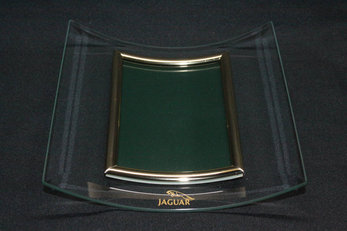 【非売品】Ж JAGUAR ジャガー オリジナル ヴィンテージ フォトスタンド 保管品 Ж Daimler Daimler Aston Bentley Rolls Lotus Rover 英国_サイズ：横幅 約16.8cm x 縦 約18cm