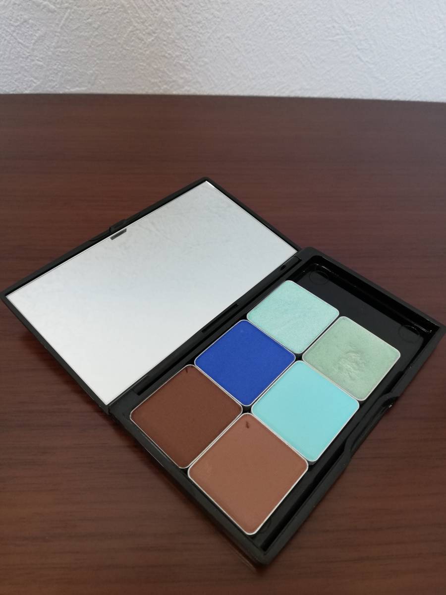 shu uemura Shu Uemura Press door i shadow free Palette re Phil 6 color ( brown group 2 color blue group 2 color green group 2 color ) eyeshadow 