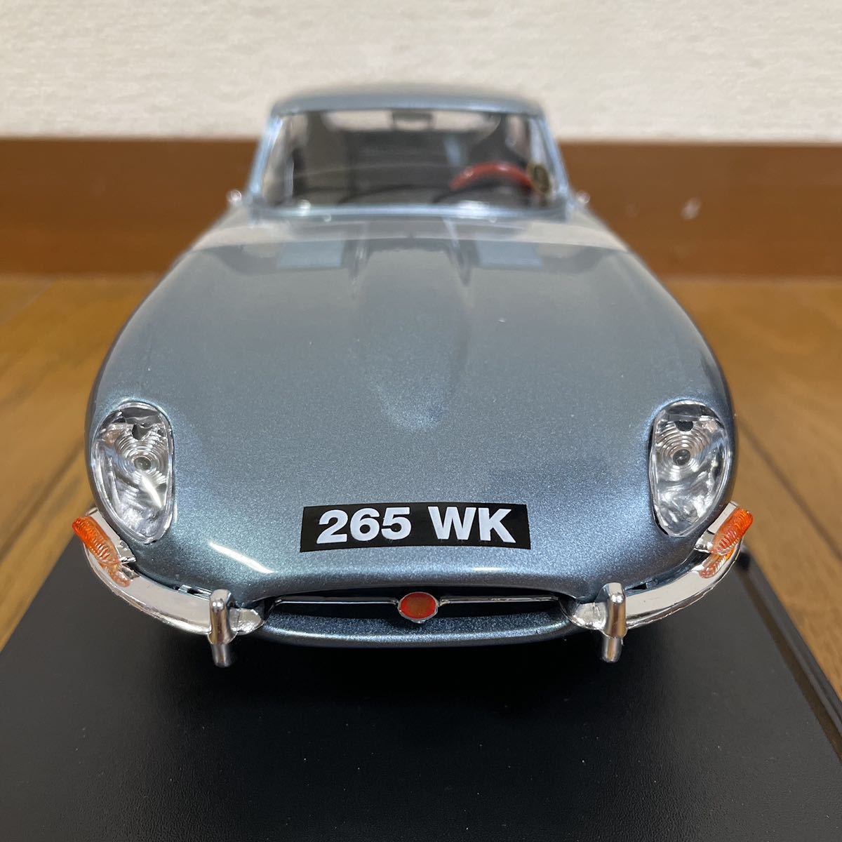 【レア★送料無料★新品未開封】 Maisto 1/18 JAGUAR E-type Coupe マイスト ジャガー Datsun ミニカー Bugatti FORD Lamborghini Ferrari_画像6