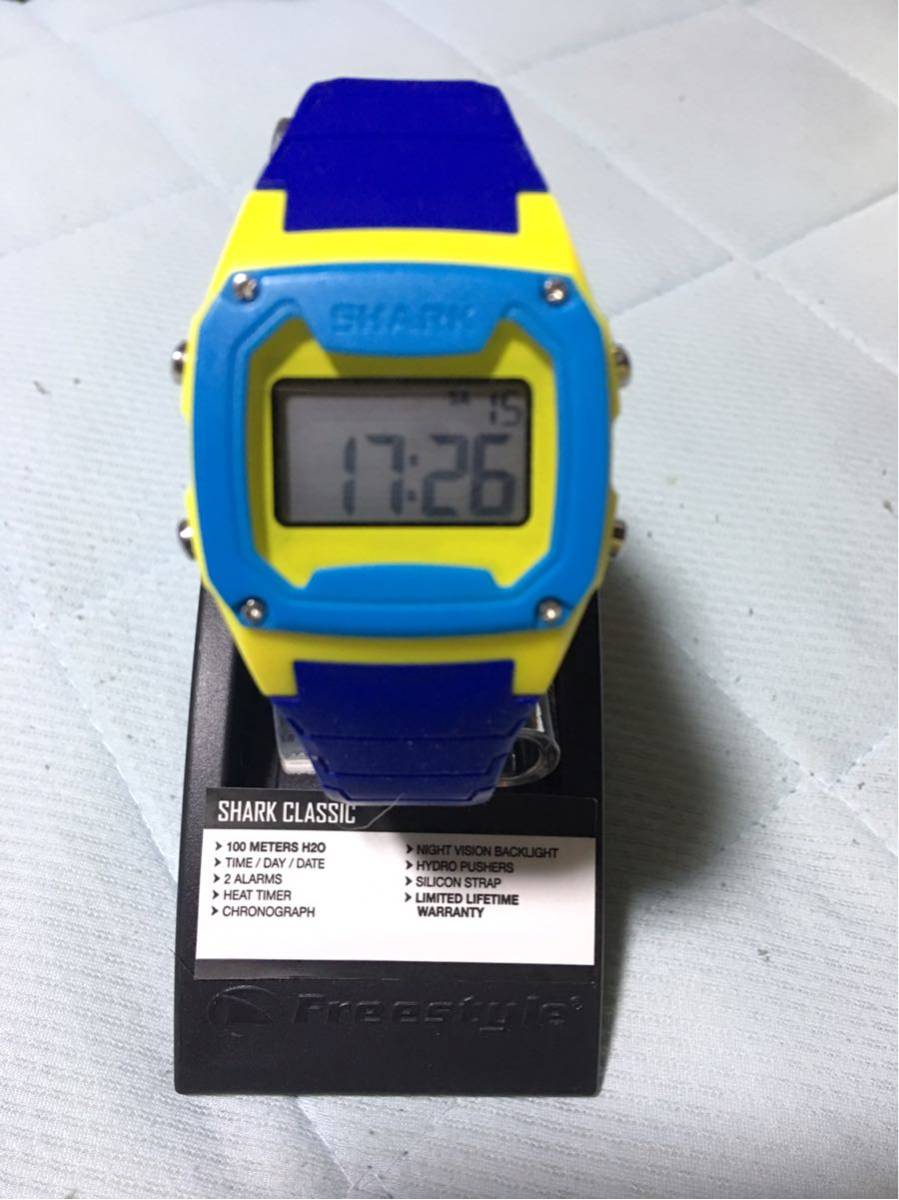 SHARK free style digital wristwatch Shark Freestyle EXILE blue . sho have on 