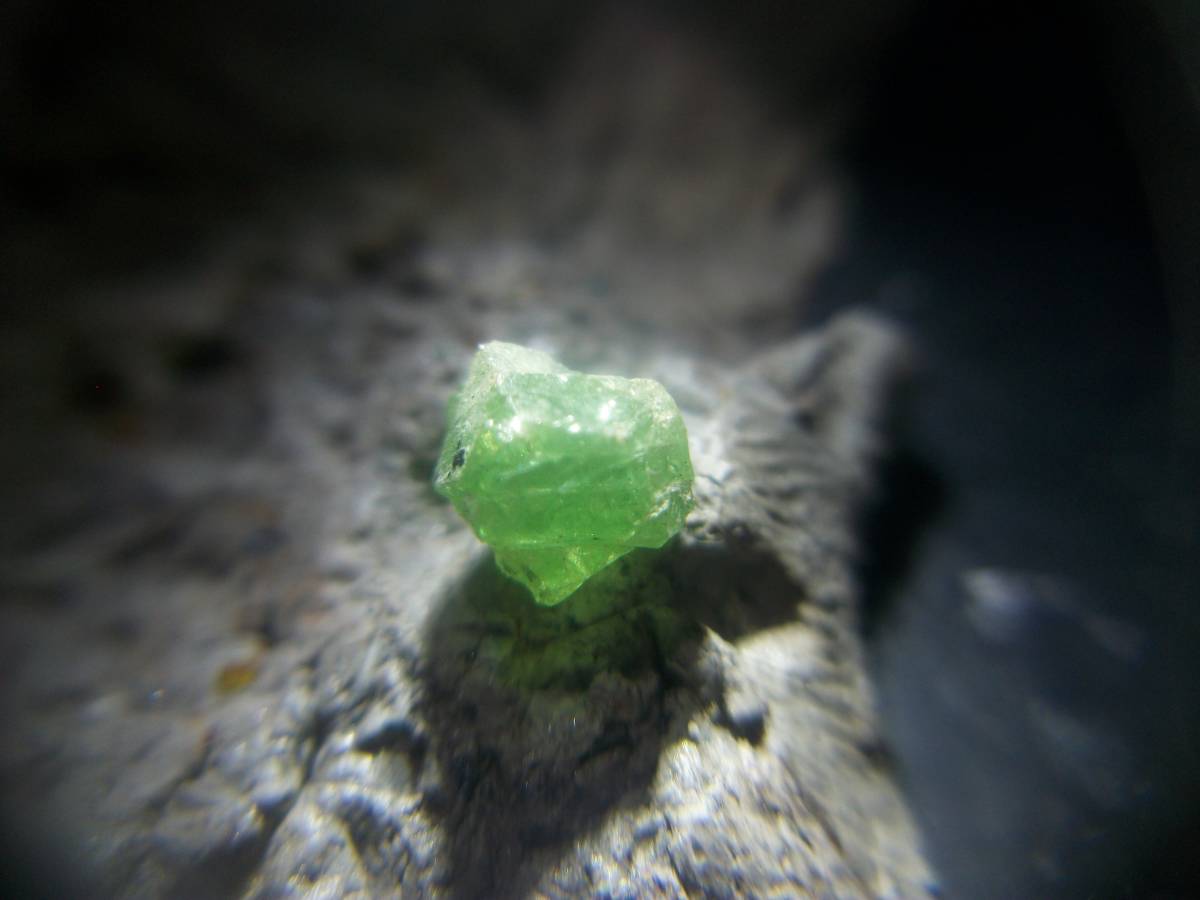 宝石質　タンザニア　ツァボライト　グリーンガーネット　単結晶　結晶面あります　ハイグレード　定型外発送_画像9
