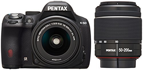 【中古】RICOH デジタル一眼レフ PENTAX K-50 DAL18-55mmWR・DAL50-200mmWRダブルズームキット ブラック K-50 WZOOM KIT BLACK 10907_画像1