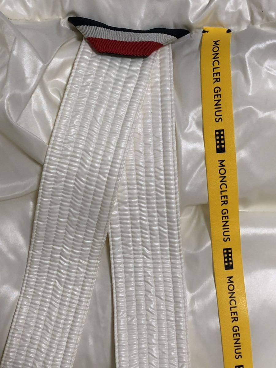 未使用 タグ付 MONCLER GENIUS DERVAUX GIUBBOTTO モンクレール 未使用 タグ付 MONCLER GENIUS DERVAUX GIUBBOTTO モンクレール
