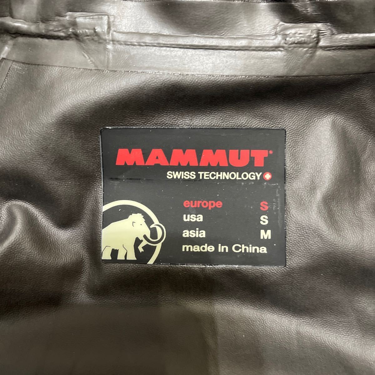未使用 MAMMUT ULTIMATE ADVANCED JACKET MEN GORE-TEX カラー 未使用 MAMMUT ULTIMATE ADVANCED JACKET MEN GORE-TEX カラー