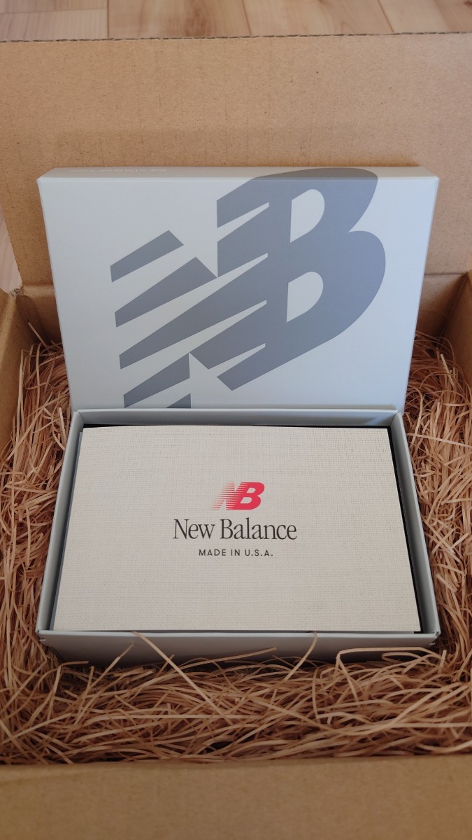 ニューバランスピンズスペシャルBOX ピンバッジセットNEW BALANCE 990