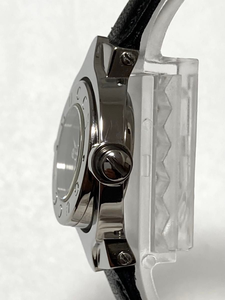超美品！　GUCCI グッチ　Gターンロゴ　電池&ベルト新品　レディース腕時計
