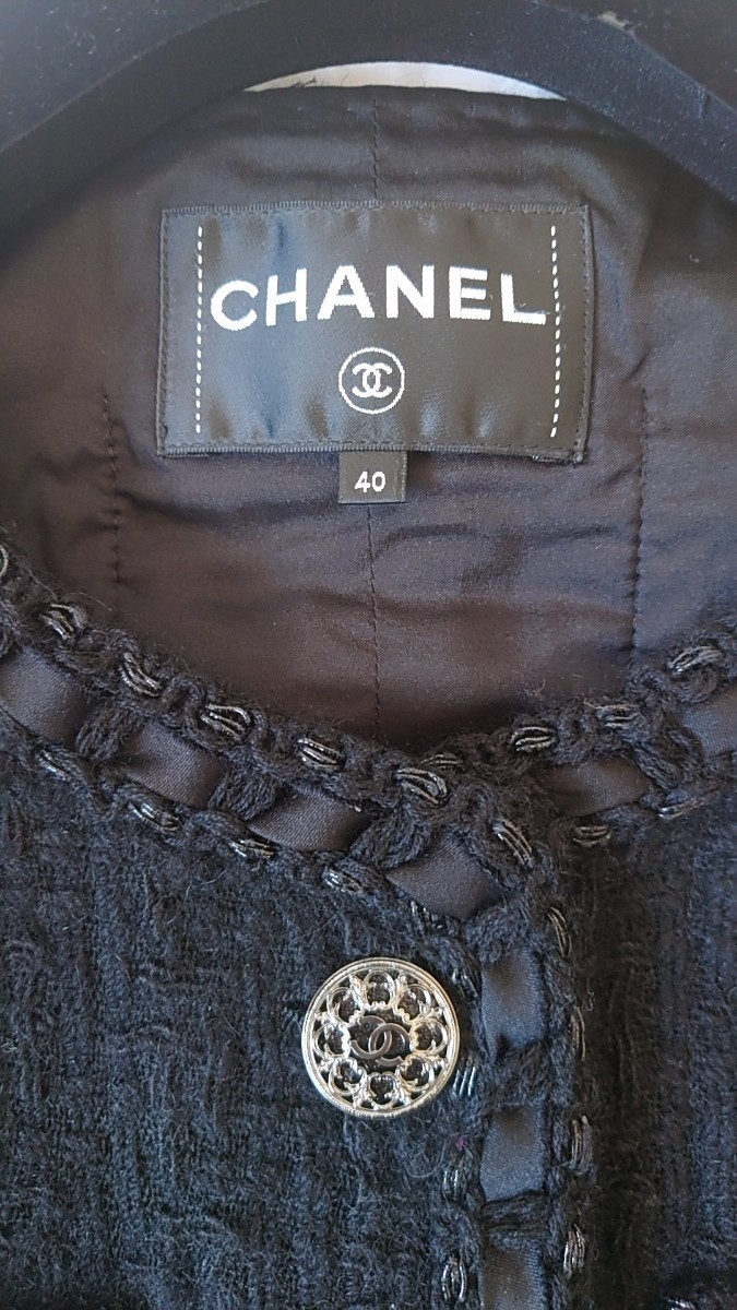 CHANEL★USED美品★リトルブラック ジャケット40黒/シャネル・ノーカラー・ツイード・4つポケット_画像3