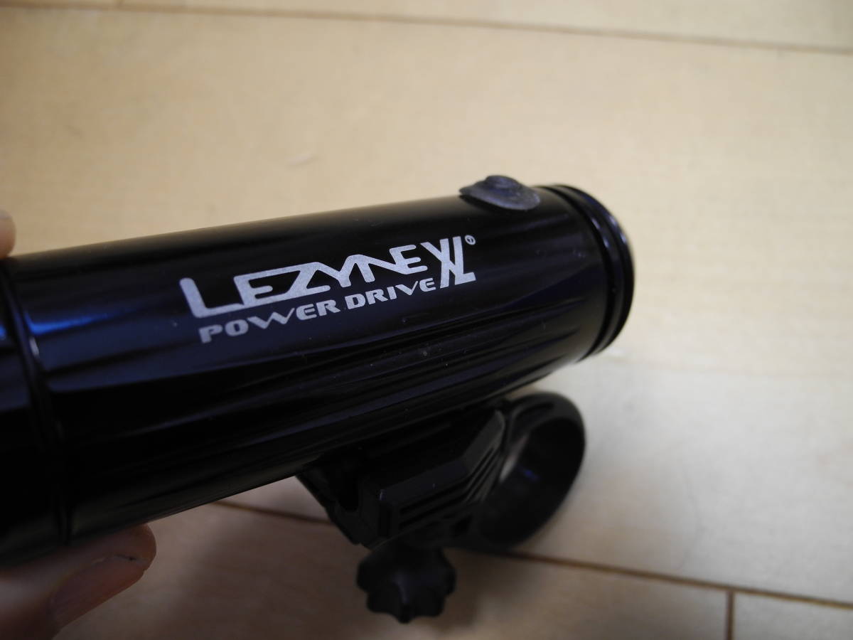 LEZYNE　XL　POWER　DORIVE　動作確認ずみです　バッテリーの残量は不明です_画像3
