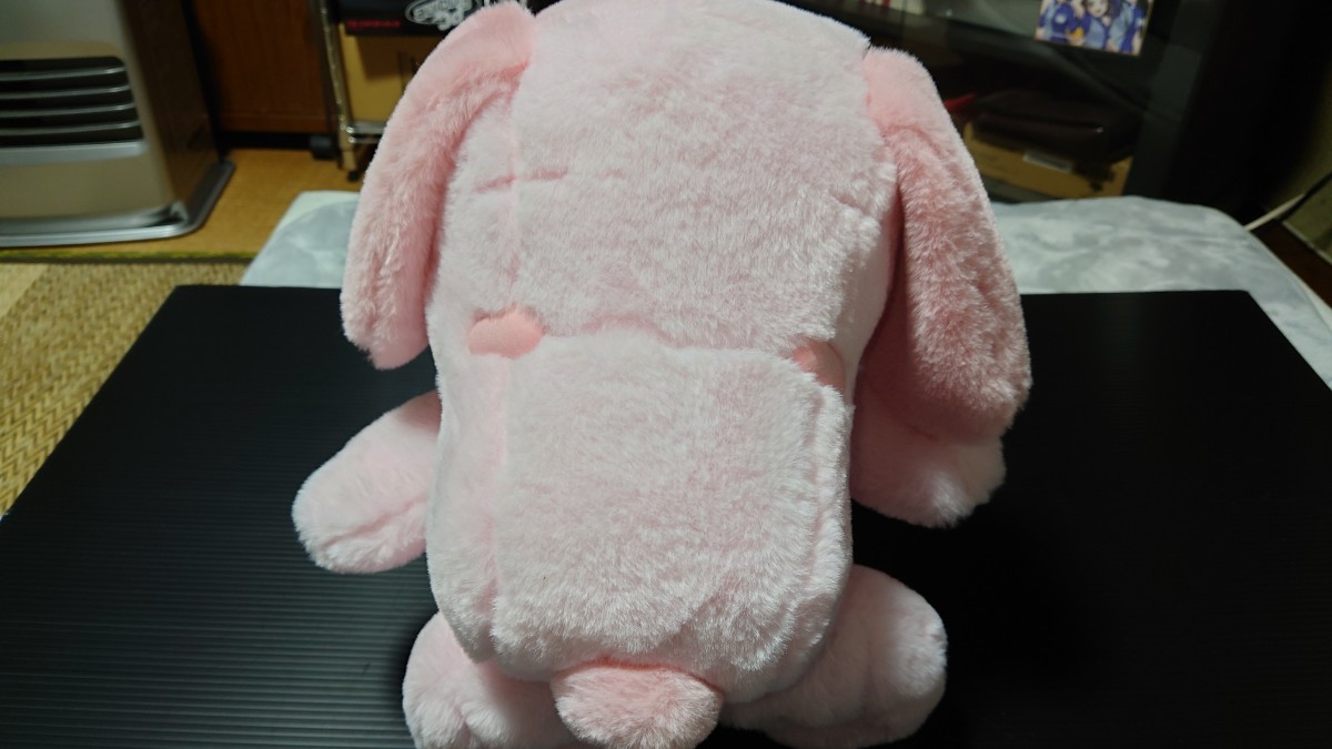 スヌーピー　ＢＩＧぬいぐるみ　サイズ/約４０cm/カラー/桜色　新品　SNOOPYぬいぐるみ_画像1