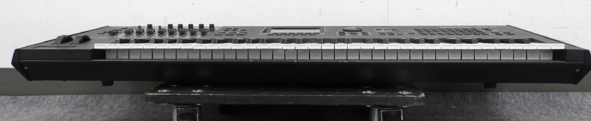 ☆ YAMAHA ヤマハ MOTIF モチーフ XF6 シンセサイザー ケース付き ☆中古☆_画像3