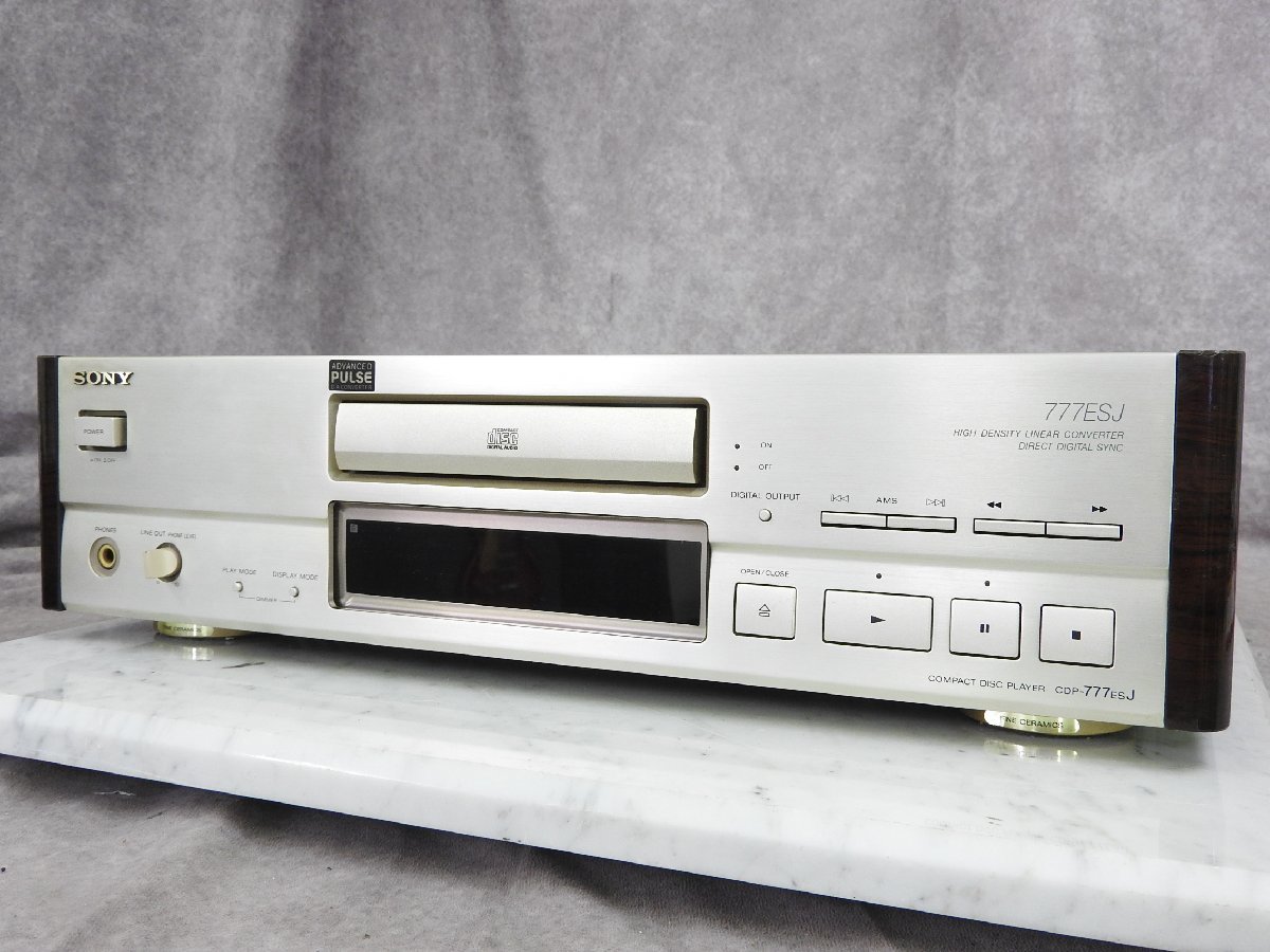 ☆ SONY ソニー CDプレーヤー CDP-777ESJ ☆ジャンク☆_画像3