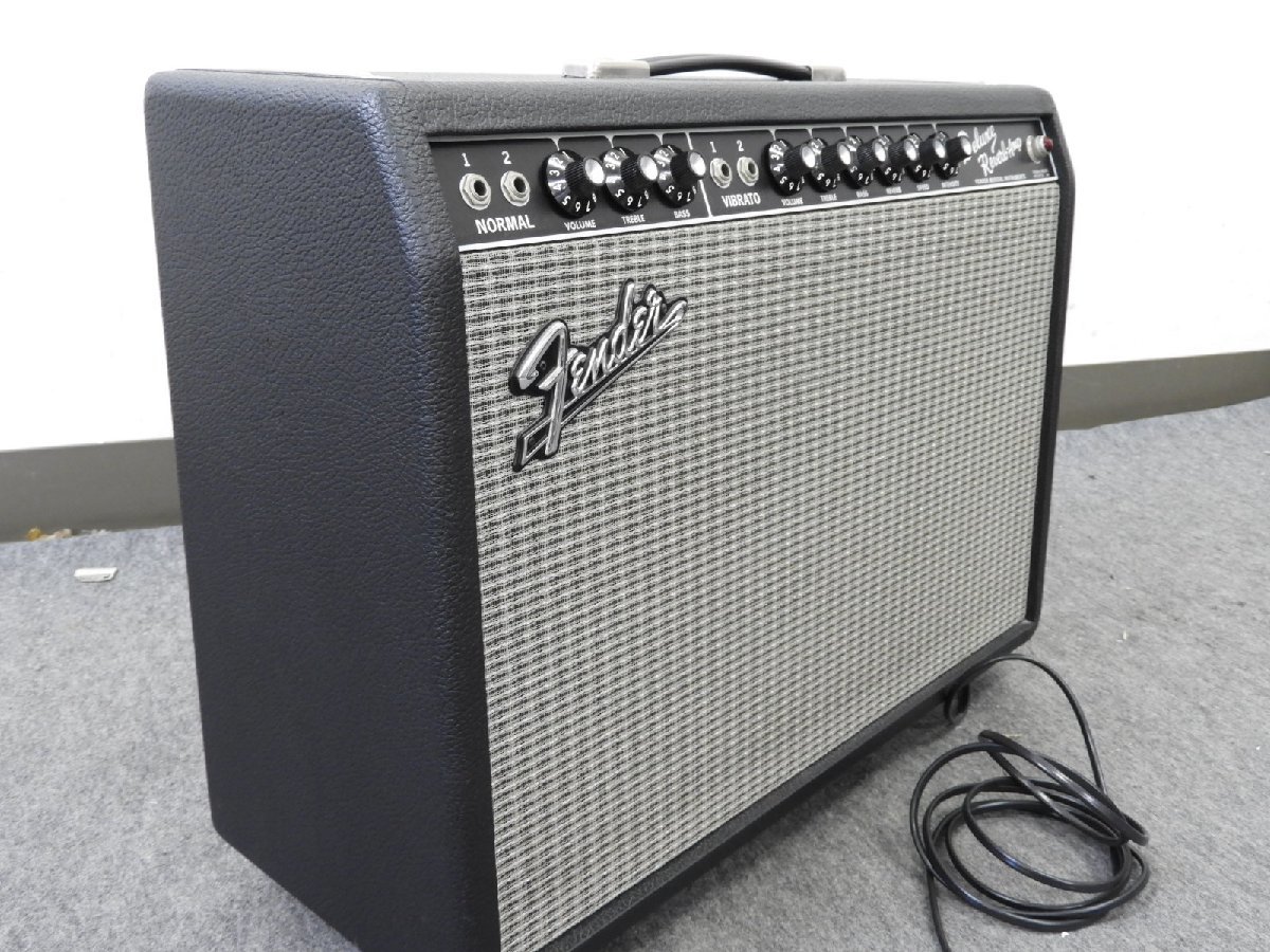 ☆ Fender フェンダー 65 DELUXE Reverb-AMP PR239 ギターアンプ コンボアンプ カバー付き ☆中古☆_画像2