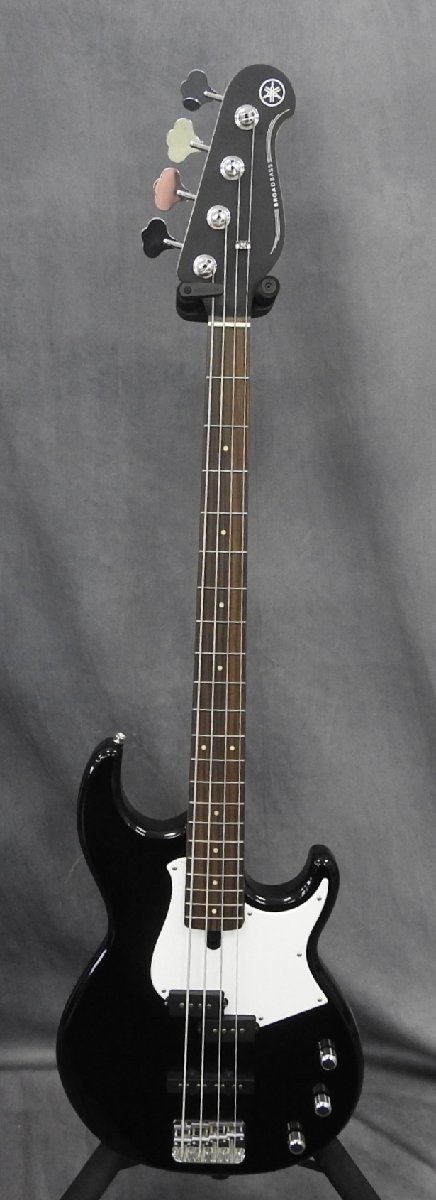 ☆ YAMAHA ヤマハ BROAD BASS BB234 エレキベース ♯IHP093311 ケース付き ☆中古☆_画像2