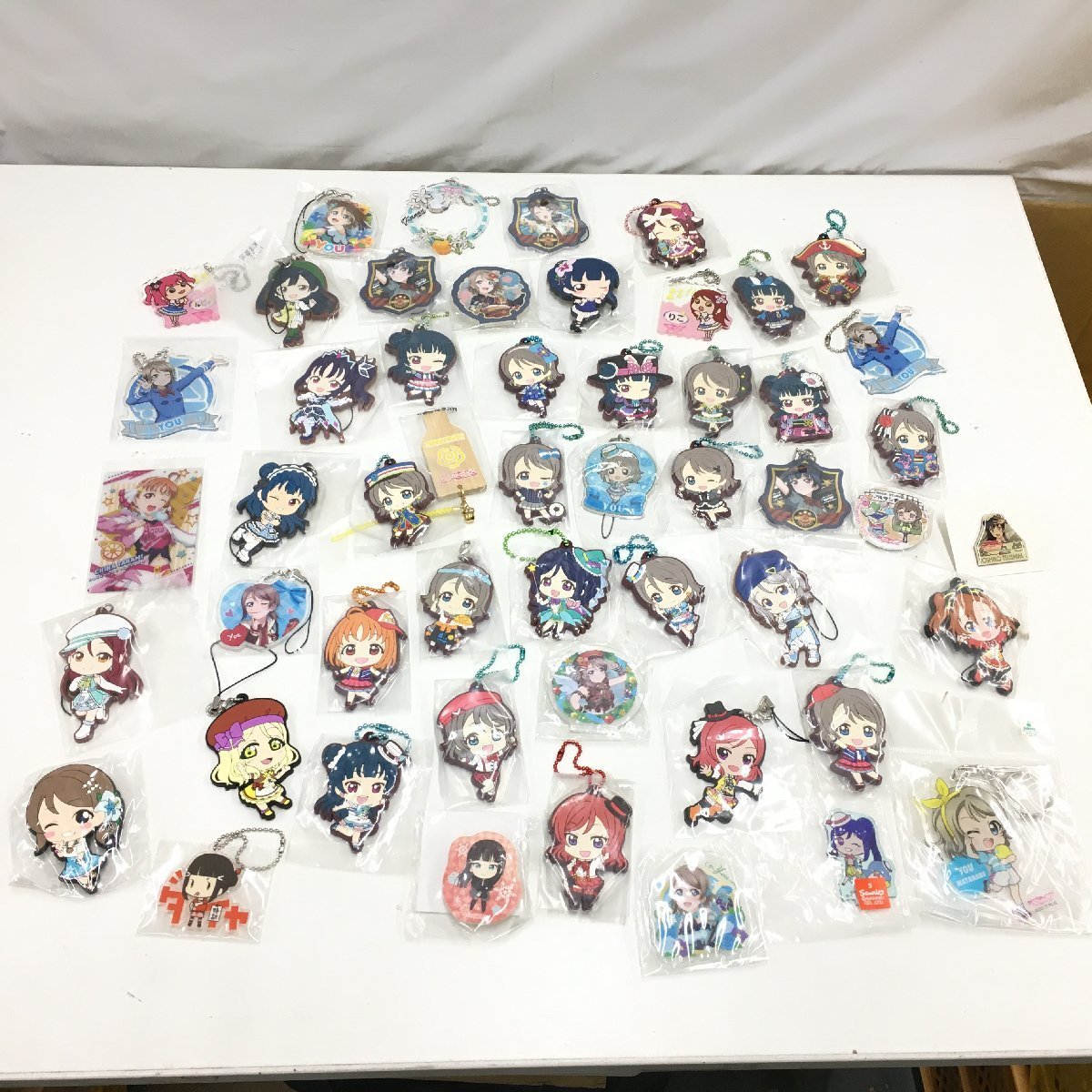 f107*80 【傷汚れ有】 ラブライブ　雑貨　グッズ　まとめ売り　キーホルダー等_画像2