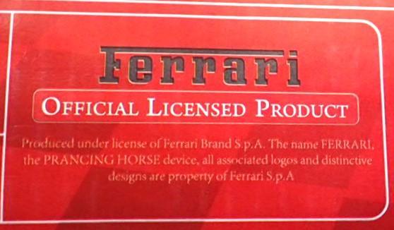 新品　送料無料　フェラーリ ferrari キッズ 2ホイール スクーター キックボード FXK30 ブラック　レッド　黒　赤　FERRARI