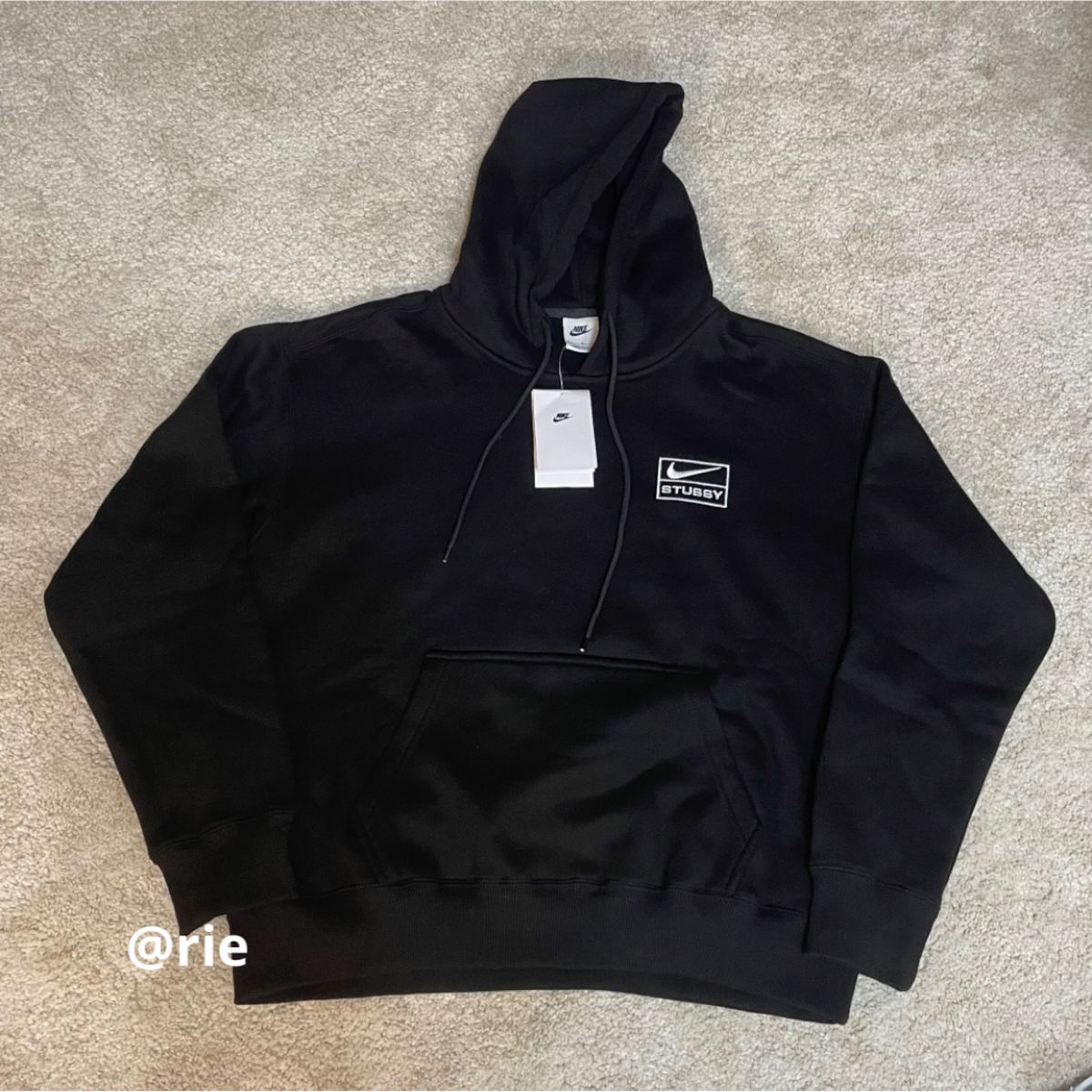新品】ステューシー×ナイキ セットアップ STUSSY NIKE パーカー 新品】ステューシー×ナイキ セットアップ STUSSY NIKE パーカー