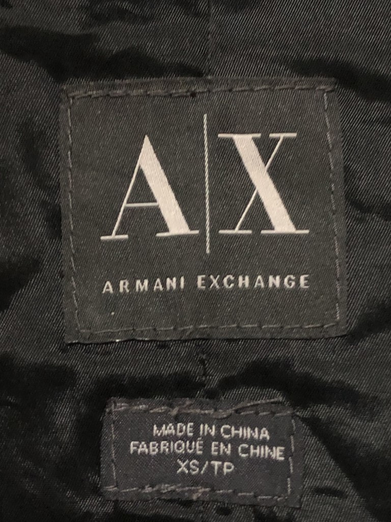 ◆ARMANI EXCHANGE アルマーニエクスチェンジ スタンドショールカラー ダウンコート 正規品　総柄ブラック　リブ付き_画像6