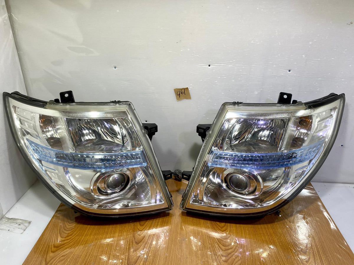 * quick * beautiful goods Nissan Elgrand E51 NE51 MNE51 middle period latter term HID head light xenon left right set blue AFS attaching KOITO 100-24852 m777