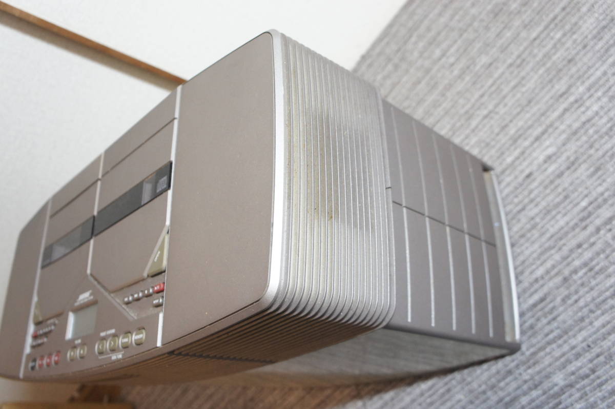●BOSE AWM Acoustic Wave Music System CDラジカセ 専用バッグ付●_画像4