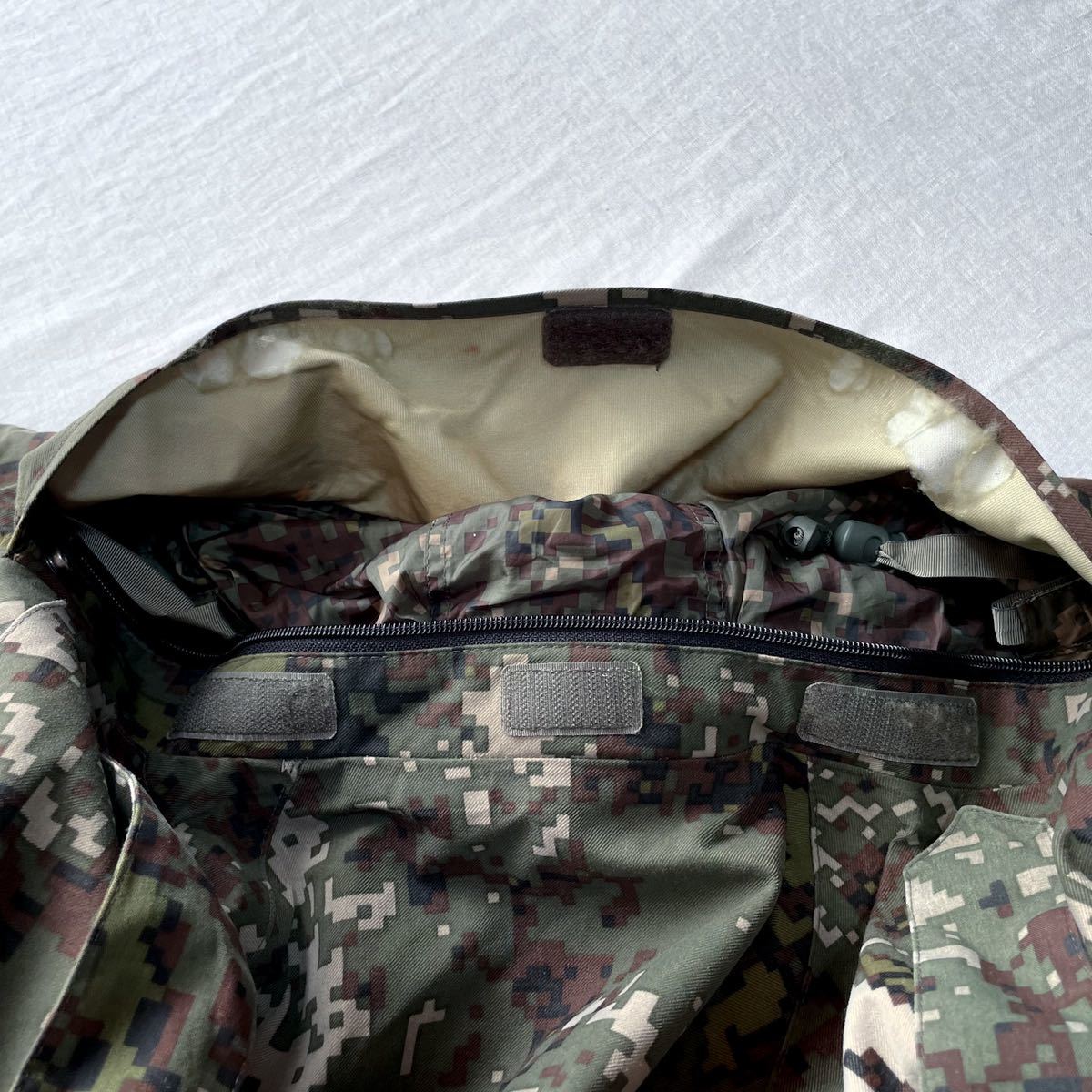 韓国軍 GORE-TEX 相当 デジタルカモ 迷彩 ゴアテックスジャケット パーカー M / ECWCS ヴィンテージ カモフラ ジャケット 防水 撥水の画像8